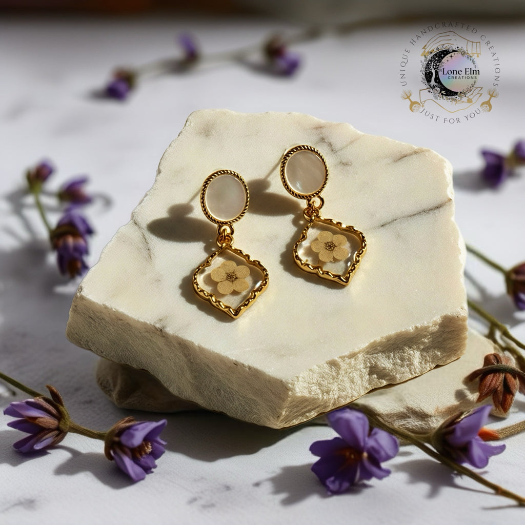 Resin Flower Gold Drop Earrings